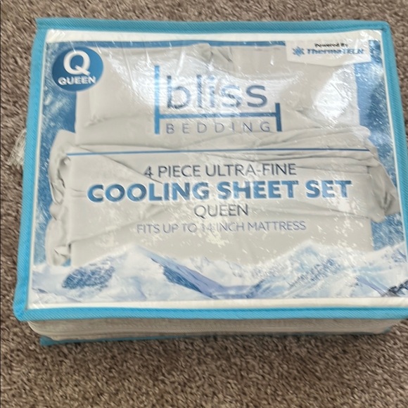 Queen Cooling Sheet Set NWOT - Picture 2 of 2